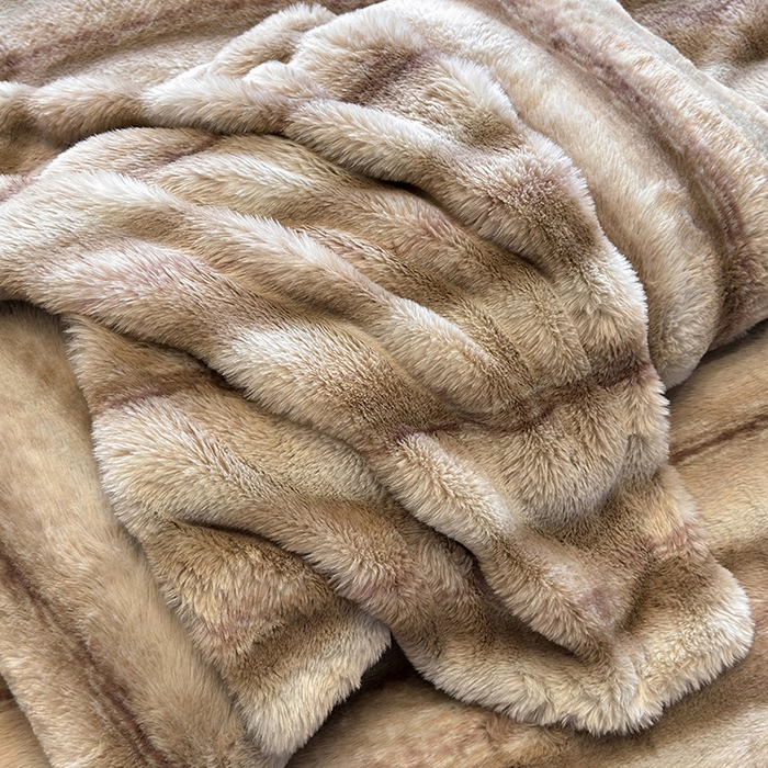 91家纺网 家纺一手货源 找家纺 若未家居 LOVEWE HOUSE 2025新款丹麦貂A版350克B版220克全消光牛奶绒简约高级感皮草绒四件套-龙猫（控价券后不低于298） 龙猫-驼色