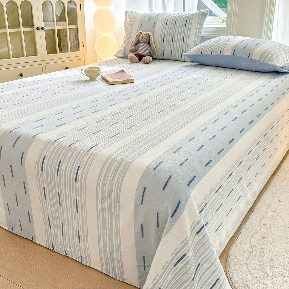 91家纺网 家纺一手货源 找家纺 灰鲸 2025新款立体雕花牛奶绒床单单床单单品床单单件 速写-蓝