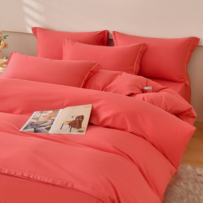 91家纺网 家纺一手货源 找家纺 宇彬家纺 2026直播热新款A类13374全棉一字绣宽边枕套被套纯色四件套贡缎新疆长绒匹马棉轻奢缩水足可定做 简绣-宝石红