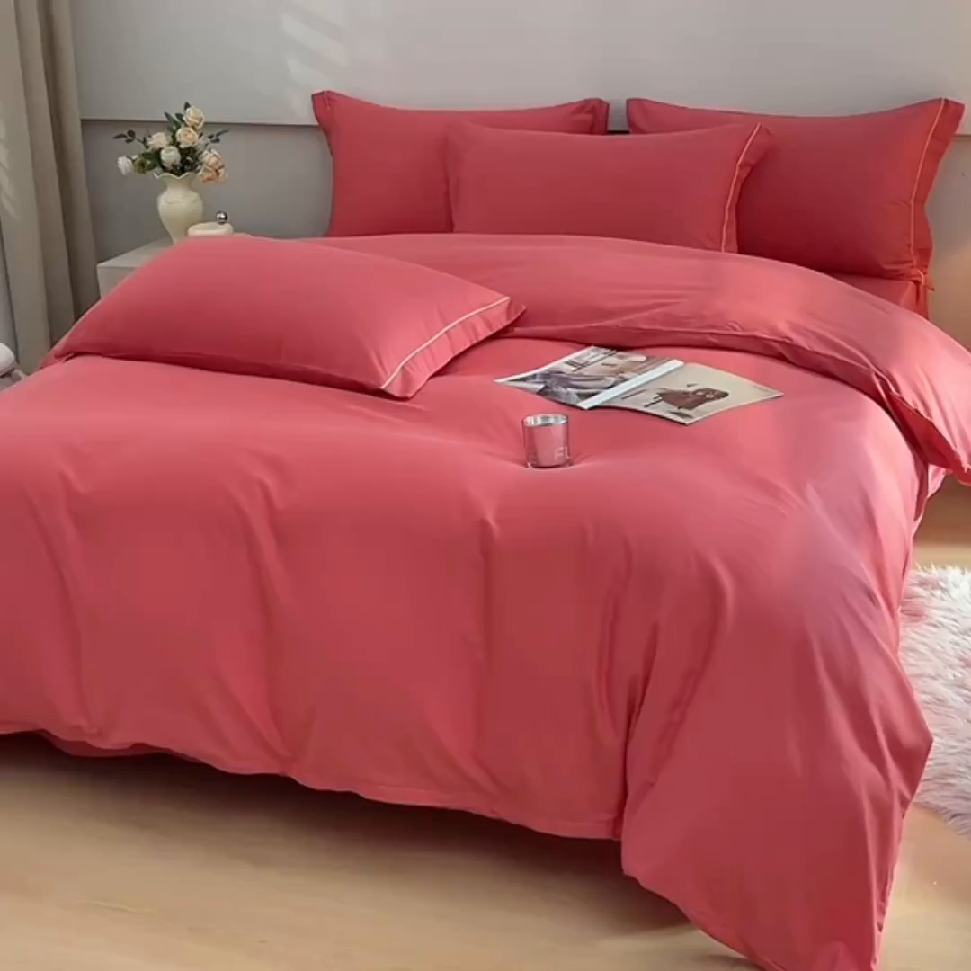 91家纺网 家纺一手货源 找家纺 宇彬家纺 2026直播热新款A类13374全棉一字绣宽边枕套被套纯色四件套贡缎新疆长绒匹马棉轻奢缩水足可定做 简绣-宝石红