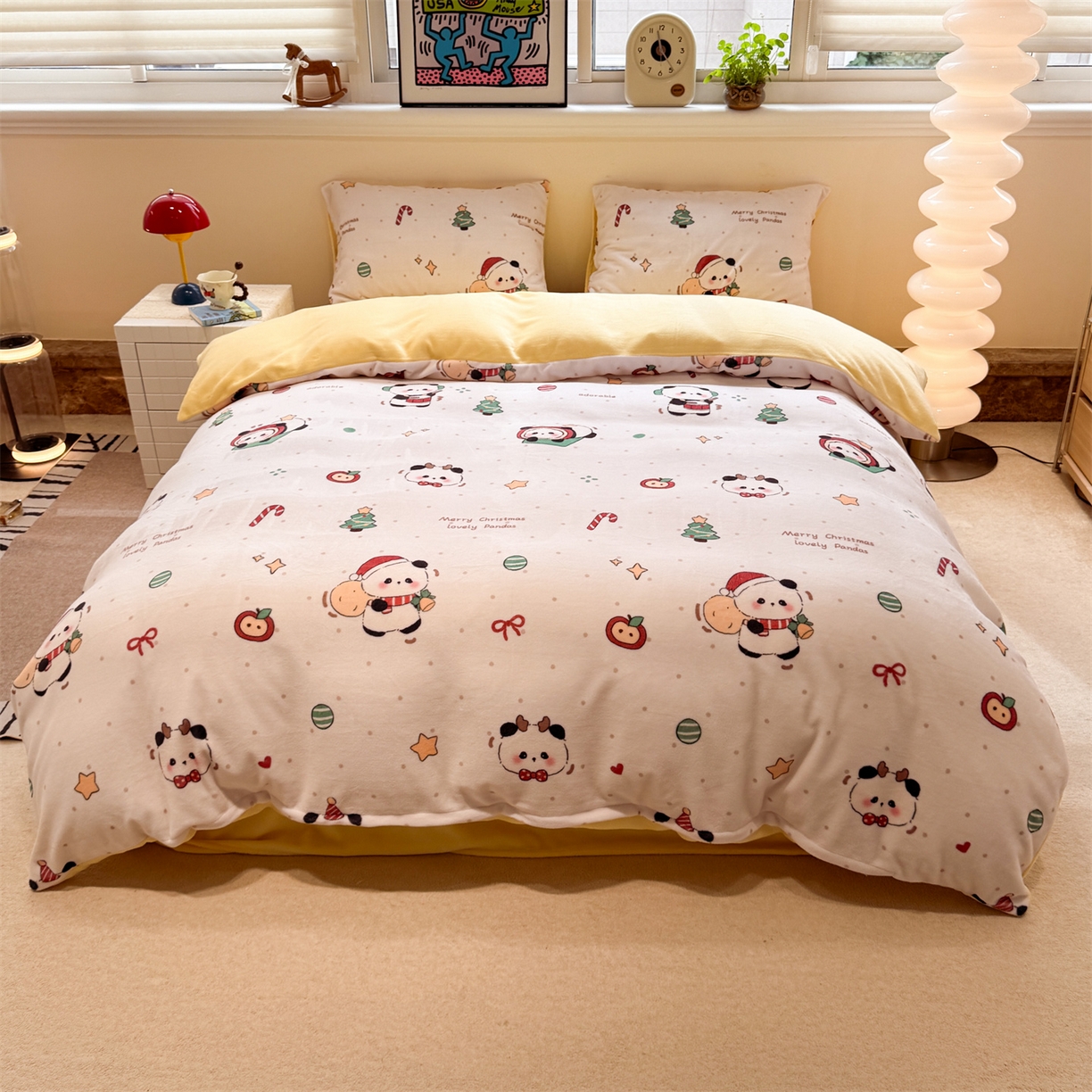 91家纺网 家纺一手货源 找家纺 呗旺鹿 2025新款A类牛奶绒数码印花卡通小清新四件套（场景一） 圣诞丫丫