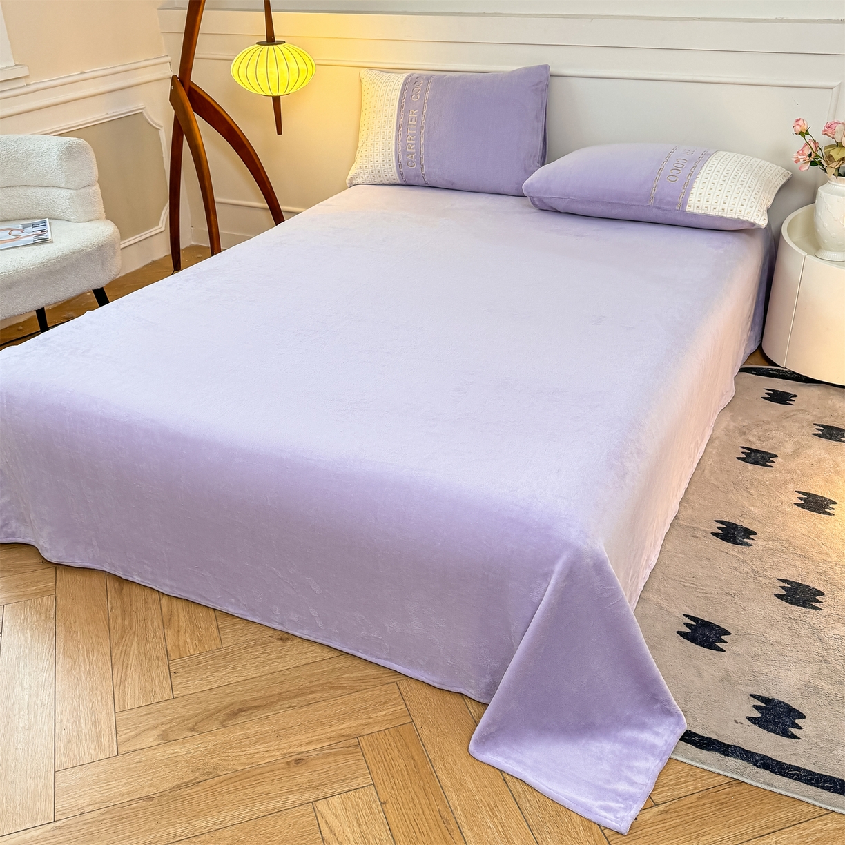 91家纺网 家纺一手货源 找家纺 灰鲸 2025新款牛奶绒刺绣拼接款四件套-威廉 威廉-风铃紫