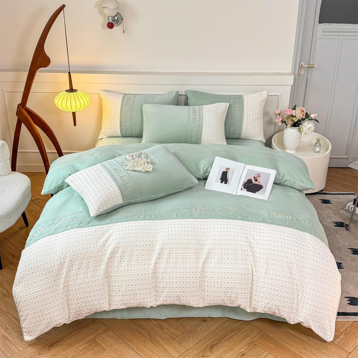 91家纺网 家纺一手货源 找家纺 灰鲸 2025新款牛奶绒刺绣拼接款四件套-威廉 威廉-抹茶绿