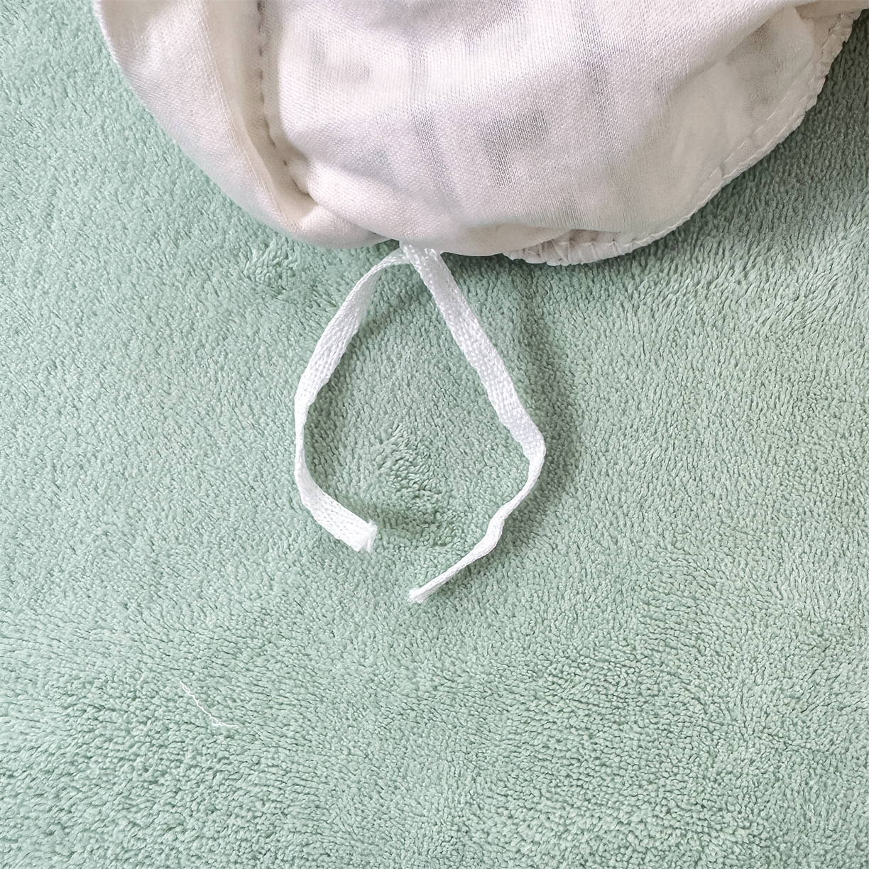 91家纺网 家纺一手货源 找家纺 灰鲸 2025新款牛奶绒刺绣拼接款四件套-威廉 威廉-抹茶绿