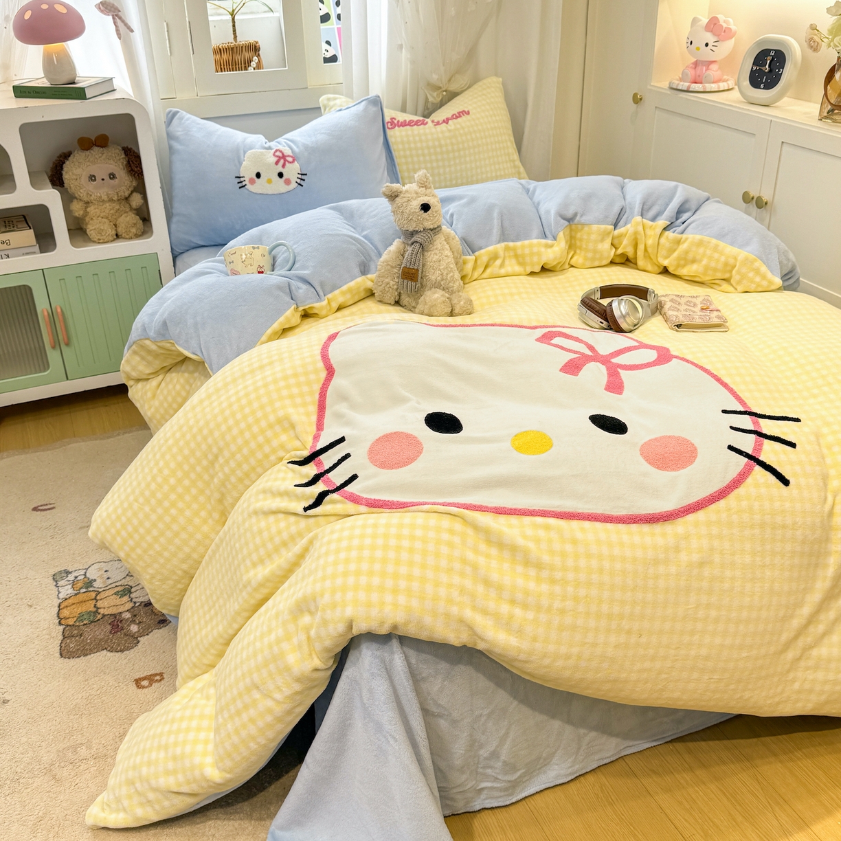 91家纺网 家纺一手货源 找家纺 （总）灰鲸 2025新款牛奶绒毛巾贴布绣四件套-大脸喵系列