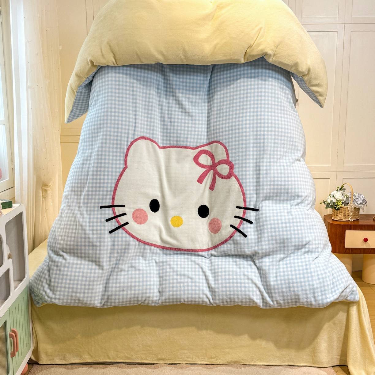 91家纺网 家纺一手货源 找家纺 （总）灰鲸 2025新款牛奶绒毛巾贴布绣四件套-大脸喵系列