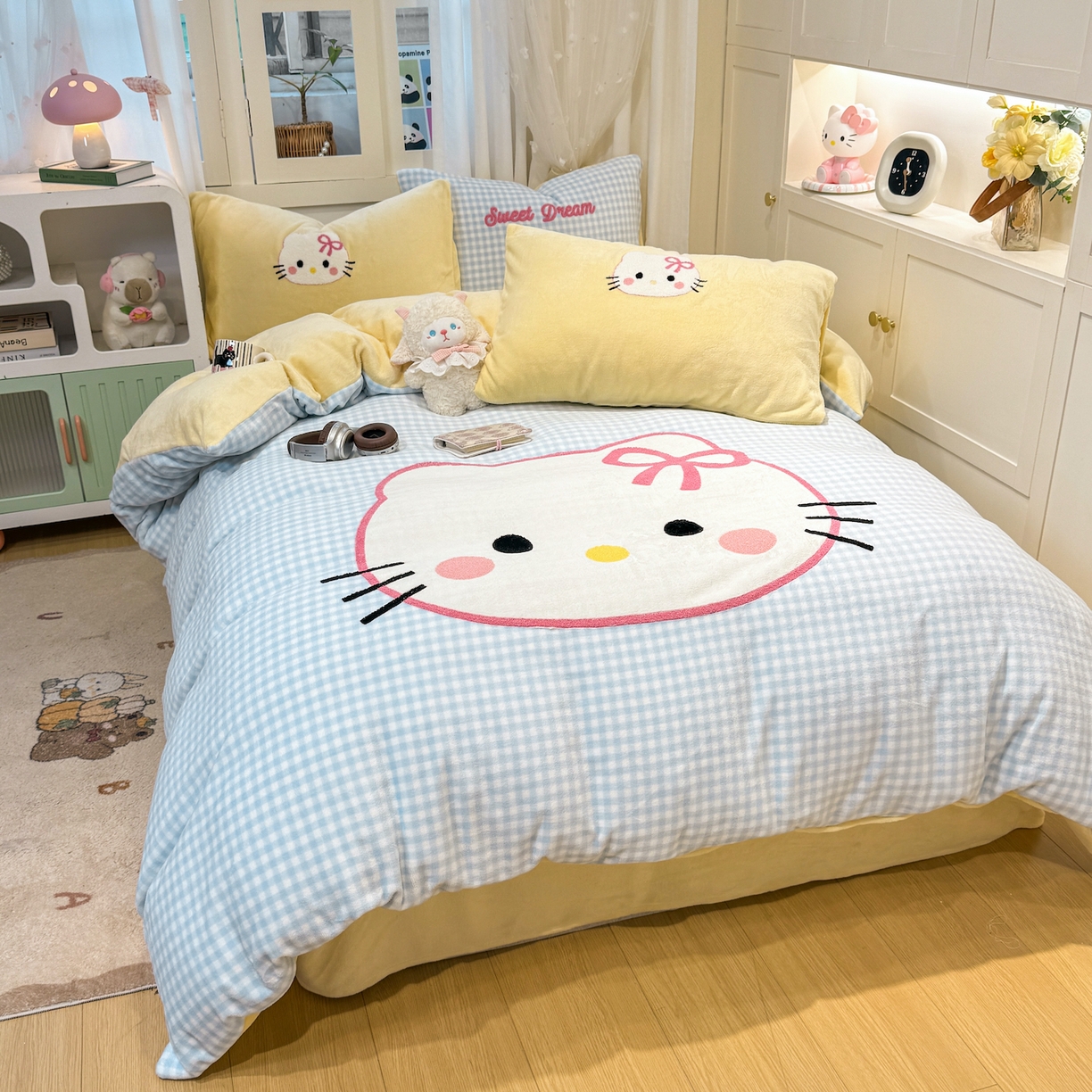 91家纺网 家纺一手货源 找家纺 （总）灰鲸 2025新款牛奶绒毛巾贴布绣四件套-大脸喵系列