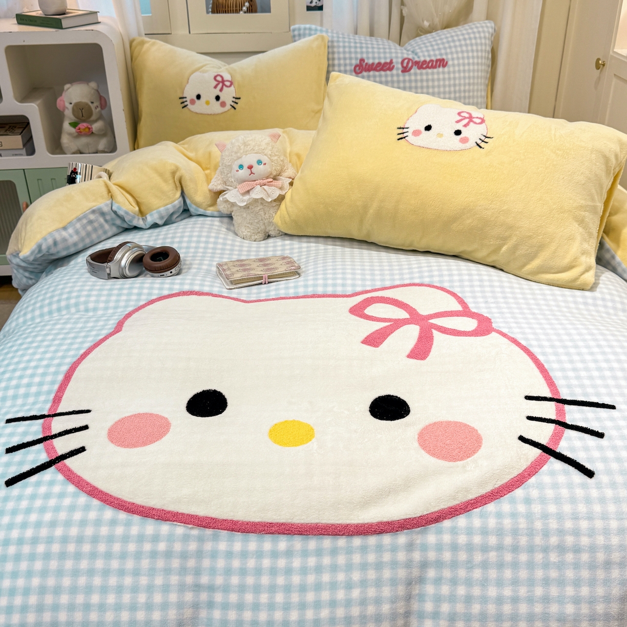 91家纺网 家纺一手货源 找家纺 （总）灰鲸 2025新款牛奶绒毛巾贴布绣四件套-大脸喵系列