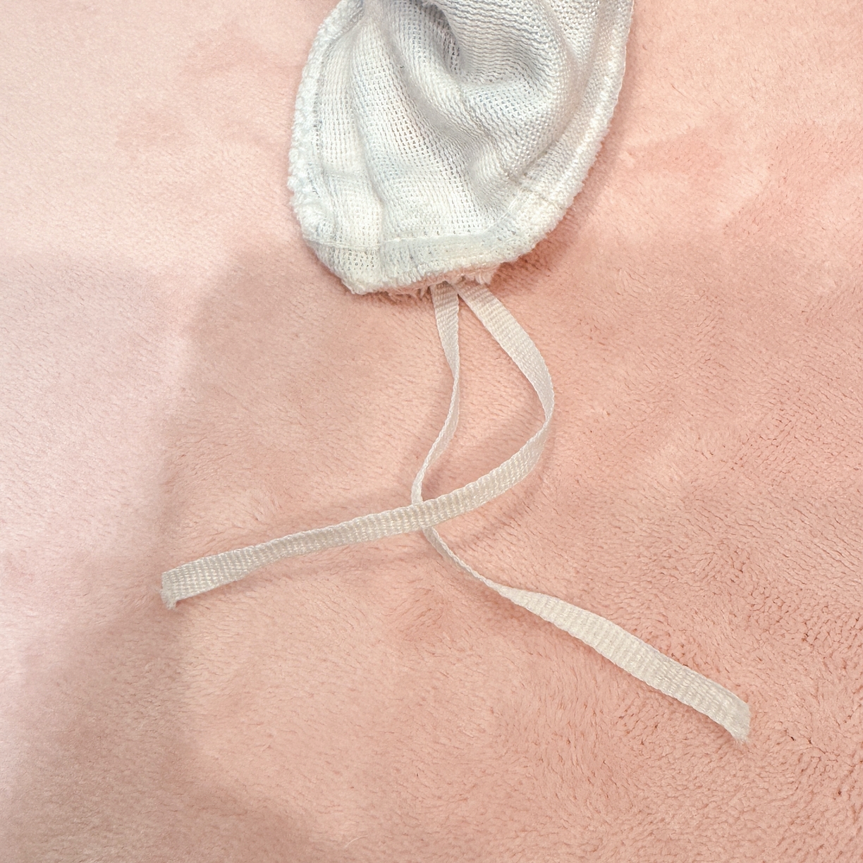 91家纺网 家纺一手货源 找家纺 灰鲸 2025新款牛奶绒毛巾贴布绣四件套-大脸喵系列 大脸喵-蓝格+可可粉