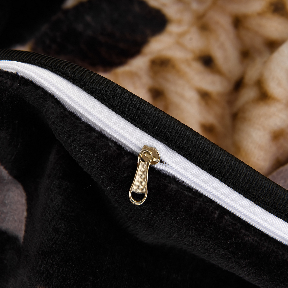 91家纺网 家纺一手货源 找家纺 缘莉娜家纺 2025高克重8斤牛奶绒四件套金貂绒法莱绒加厚保暖直播电商爆款 萌牛牛