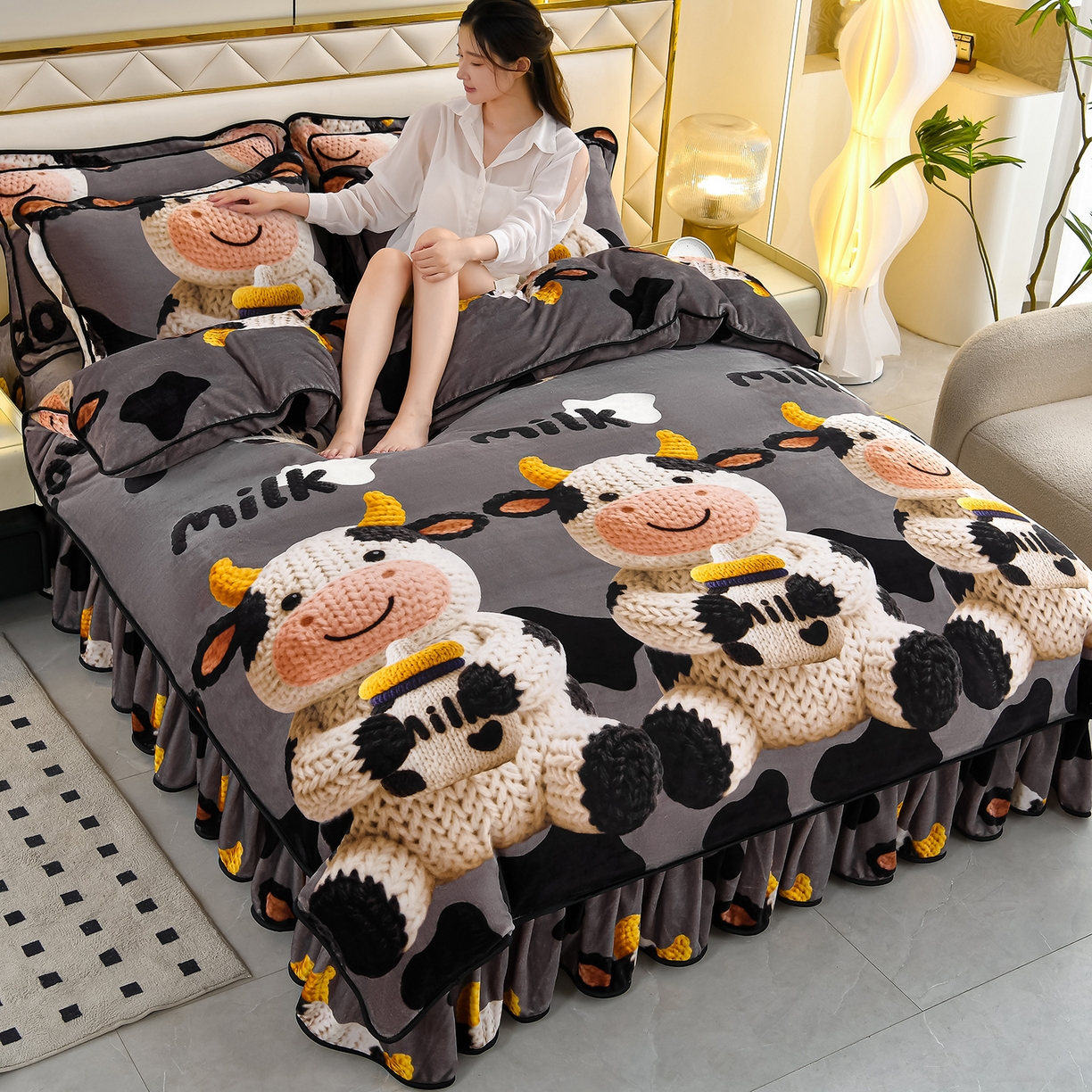 91家纺网 家纺一手货源 找家纺 缘莉娜家纺 2025高克重8斤牛奶绒四件套金貂绒法莱绒加厚保暖直播电商爆款 萌牛牛