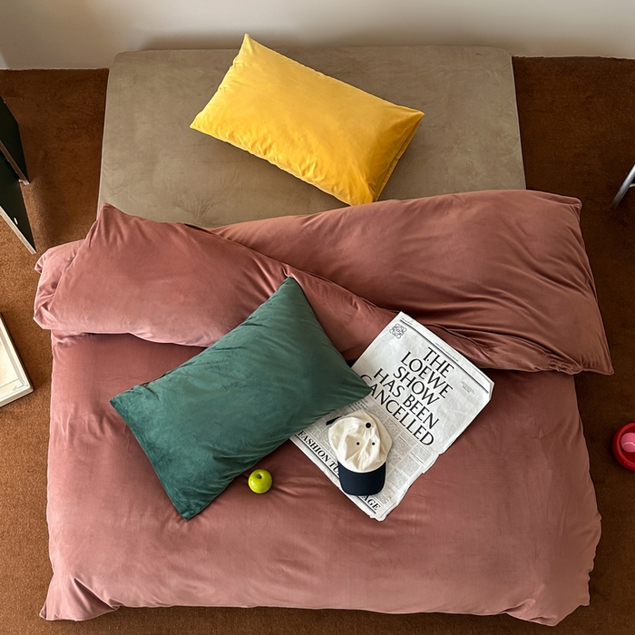 91家纺网 家纺一手货源 找家纺 （总）例外 2025新款日式良品190克高克重天鹅绒HD混搭系列四件套