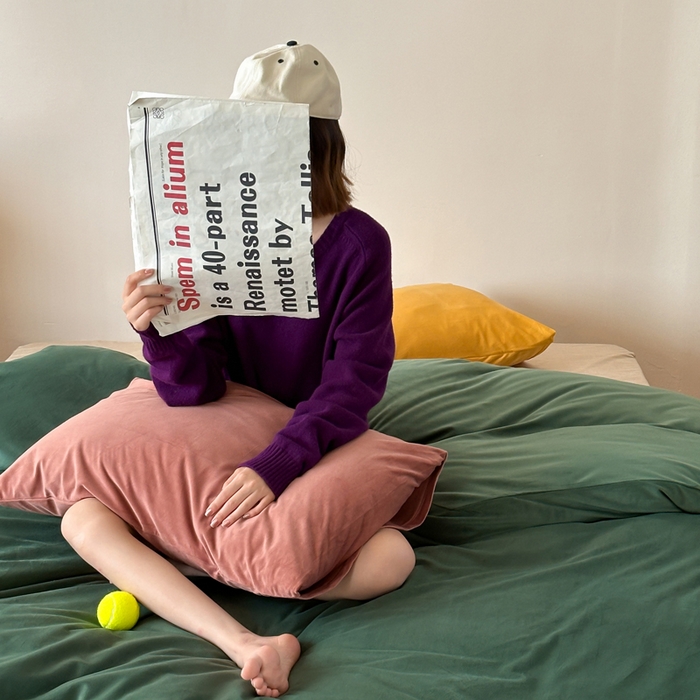 91家纺网 家纺一手货源 找家纺 例外 2025新款日式良品190克高克重天鹅绒HD混搭系列四件套 HD墨绿