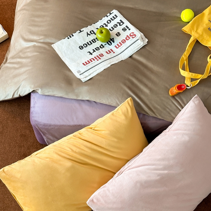 91家纺网 家纺一手货源 找家纺 例外 2025新款日式良品190克高克重天鹅绒HD混搭系列四件套 HD卡其