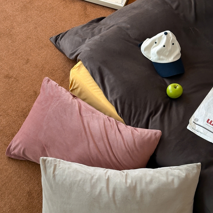 91家纺网 家纺一手货源 找家纺 例外 2025新款日式良品190克高克重天鹅绒HD混搭系列四件套 HD咖啡