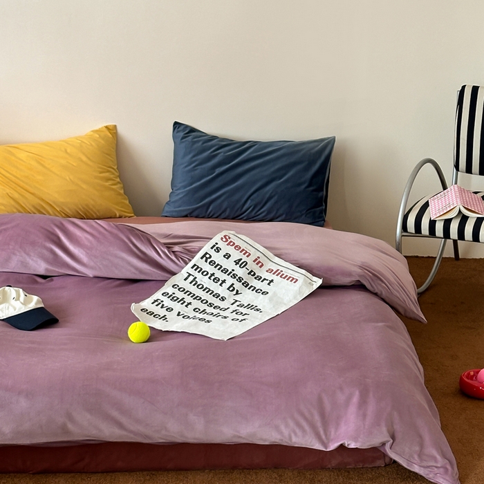 91家纺网 家纺一手货源 找家纺 例外 2025新款日式良品190克高克重天鹅绒HD混搭系列四件套 HD藕紫