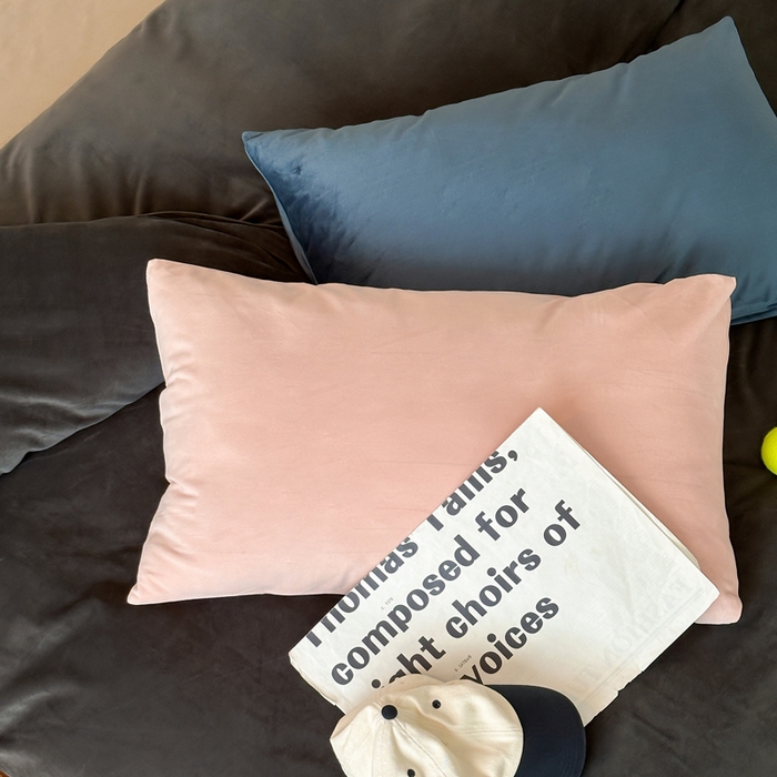 91家纺网 家纺一手货源 找家纺 例外 2025新款日式良品190克高克重天鹅绒HD混搭系列四件套 HD深灰