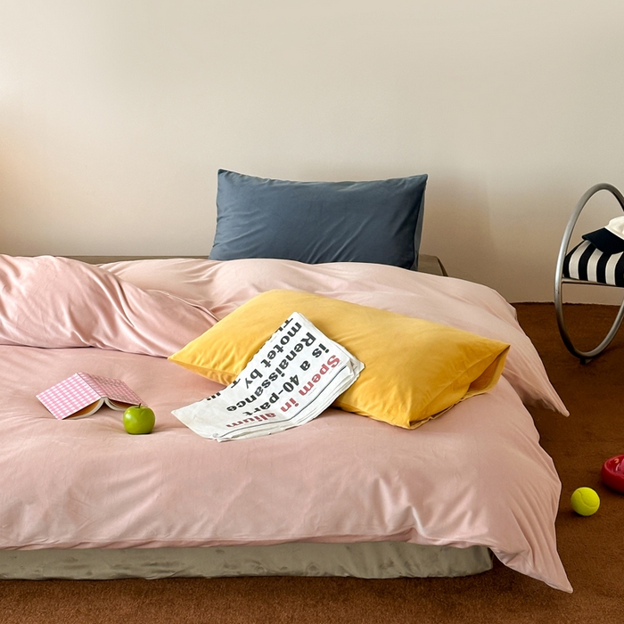 91家纺网 家纺一手货源 找家纺 例外 2025新款日式良品190克高克重天鹅绒HD混搭系列四件套 HD玉粉