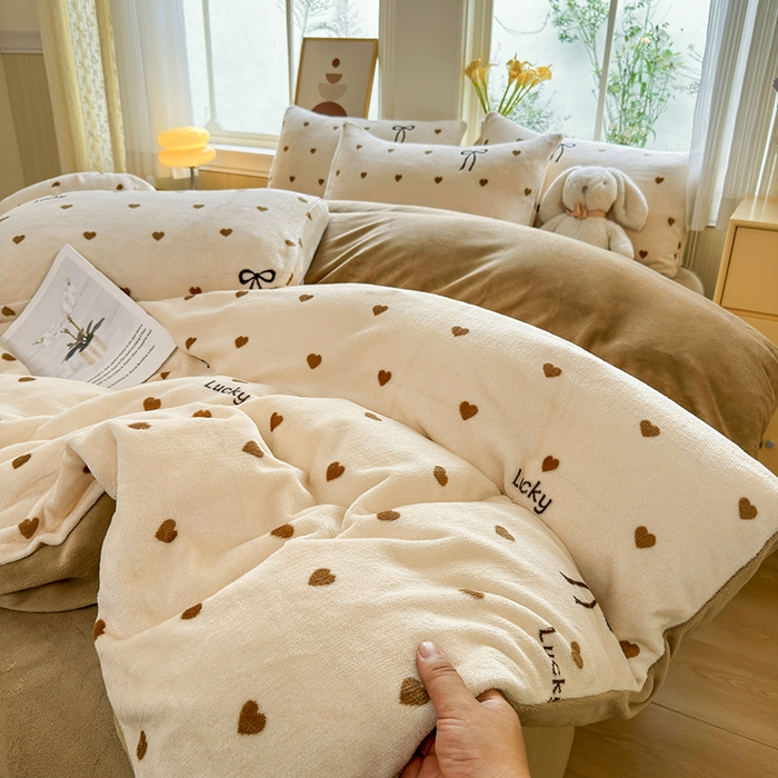 91家纺网 家纺一手货源 找家纺 （总）乐居坊 2025新款家用高克重学生宿舍床牛奶绒套件单品【提供买家秀】加 QQ群 286712643