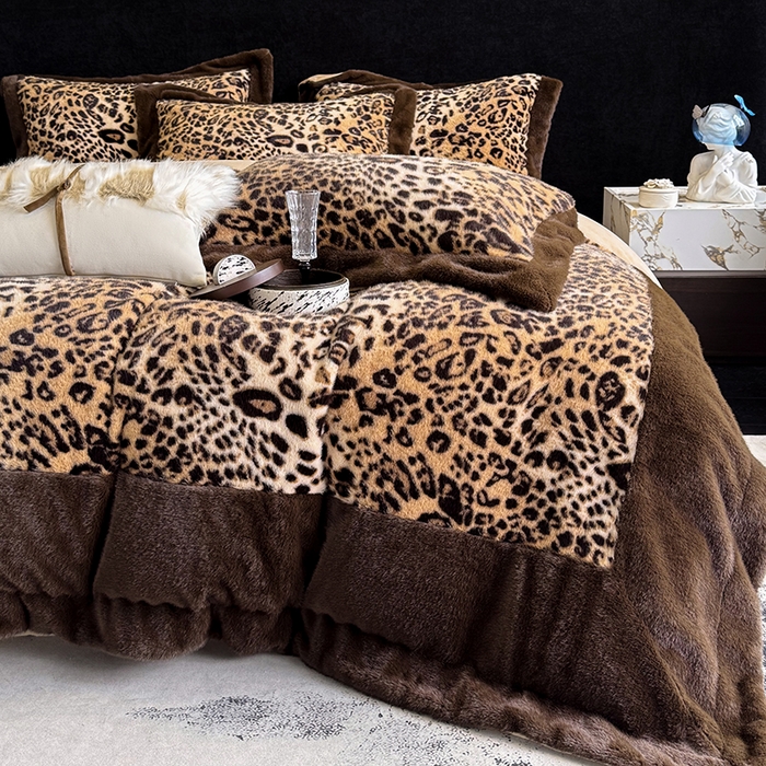 91家纺网 家纺一手货源 找家纺 丞音家纺 11斤新款秋冬A类轻奢皮草绒加厚保暖水貂绒牛奶绒床上用品珊瑚绒四件套床单被套 卡尔-豹纹