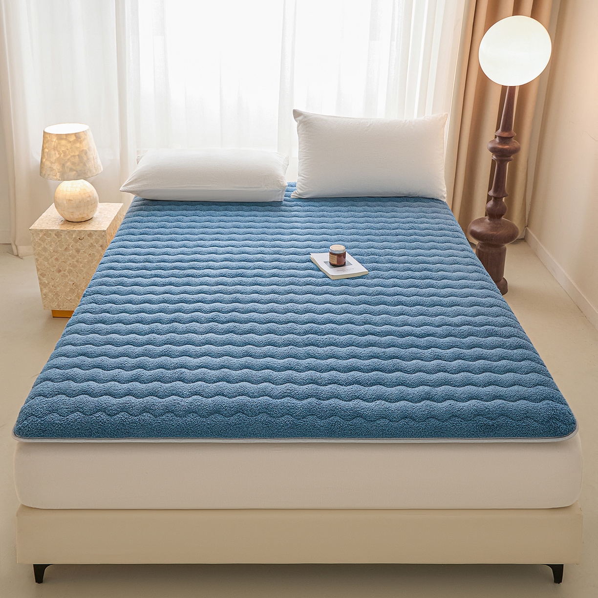 91家纺网 家纺一手货源 找家纺 缦吉 2025新款加厚羊羔绒床垫床褥-成人款 蓝色