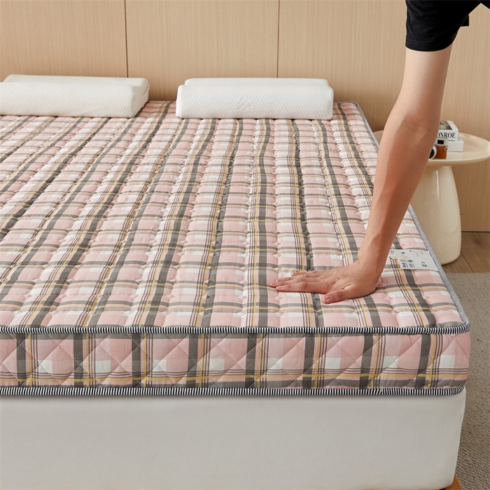 91家纺网 家纺一手货源 找家纺 美芝莱床垫 2025新款立体棉花床垫【带有买家秀】针织抗菌支撑床垫 格子粉（5.5cm）