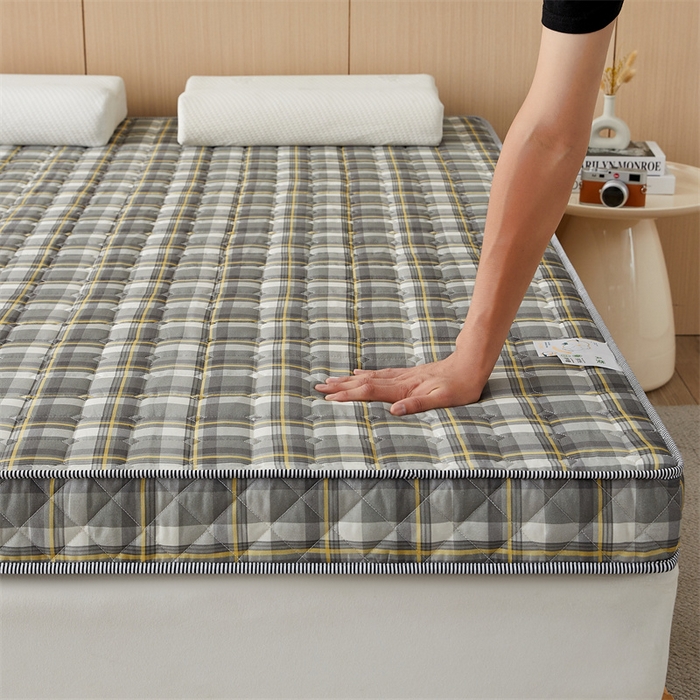 91家纺网 家纺一手货源 找家纺 美芝莱床垫 2025新款立体棉花床垫【带有买家秀】针织抗菌支撑床垫 格子灰（5.5cm）