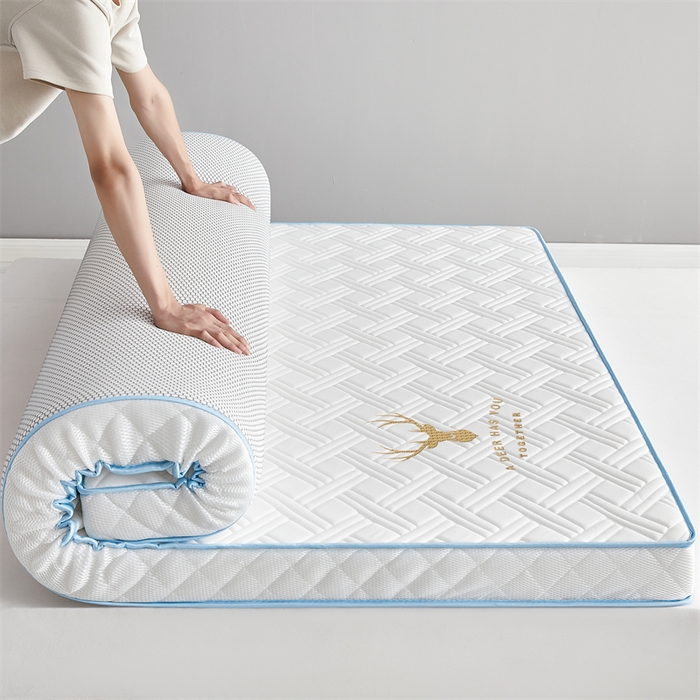 91家纺网 家纺一手货源 找家纺 美芝莱床垫 2025新款立体鹿头立体撞色床垫【带有买家秀】针织抗菌支撑床垫 立体鹿头-奶昔白（5.5cm）