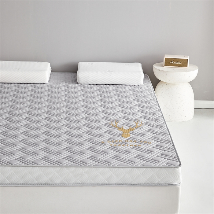 91家纺网 家纺一手货源 找家纺 美芝莱床垫 2025新款立体鹿头立体撞色床垫【带有买家秀】针织抗菌支撑床垫 立体鹿头-绅士灰（5.5cm）