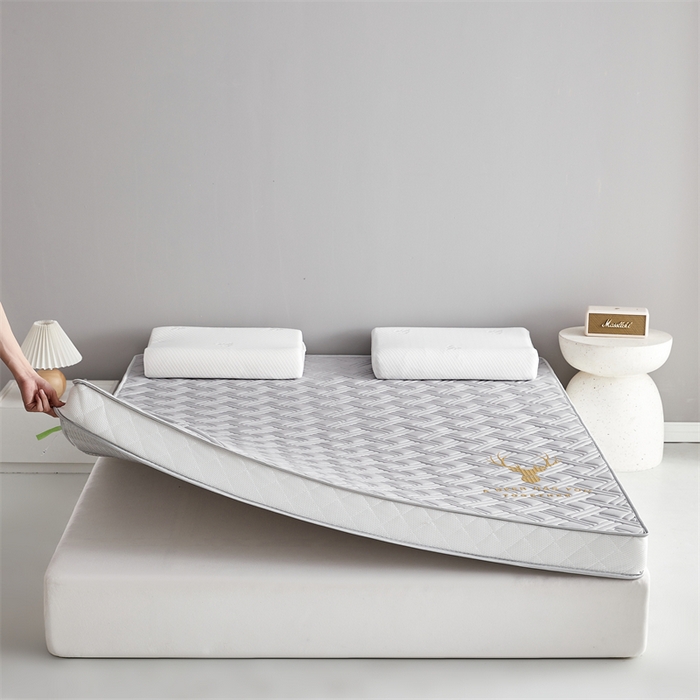 91家纺网 家纺一手货源 找家纺 美芝莱床垫 2025新款立体鹿头立体撞色床垫【带有买家秀】针织抗菌支撑床垫 立体鹿头-绅士灰（5.5cm）