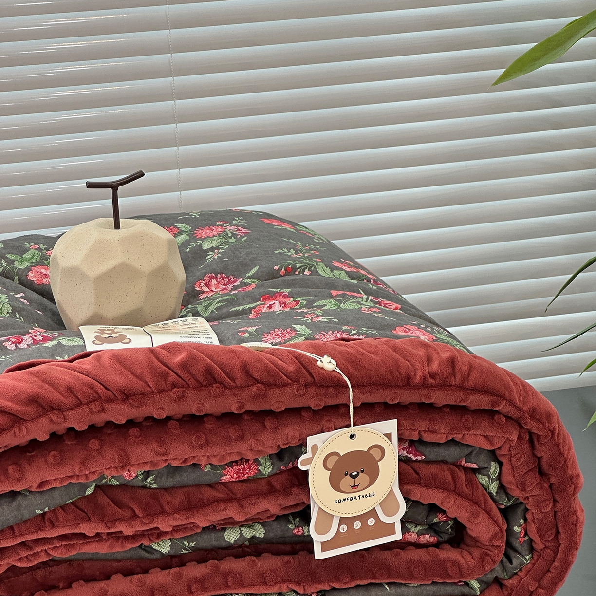 91家纺网 家纺一手货源 找家纺 （总）佰织鑫家居 2025新款全棉花苞款高克重豆豆被被子被芯