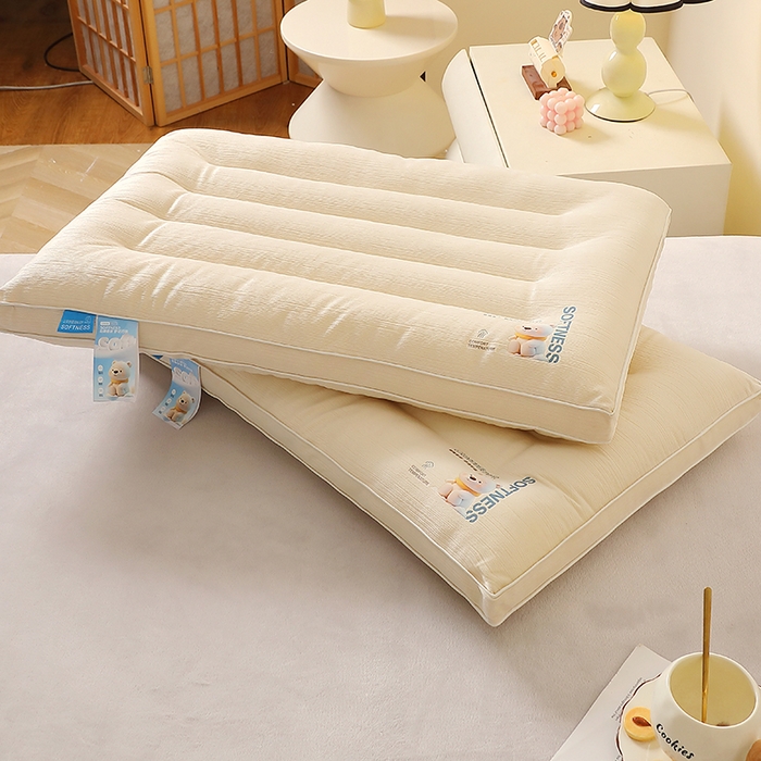 91家纺网 家纺一手货源 找家纺 糖果枕芯 2025新款水晶绒枕芯双边单人宿舍枕头护颈定型枕头枕芯 云享护颈枕低枕-米色