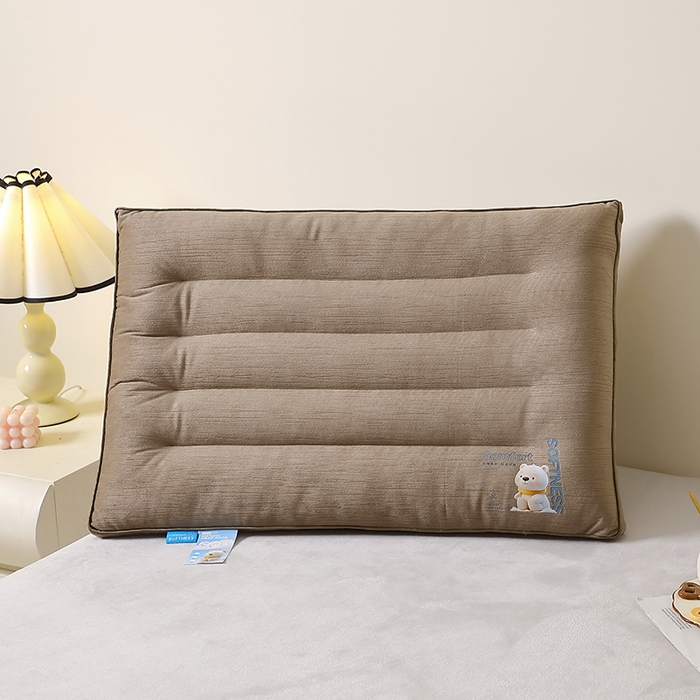 91家纺网 家纺一手货源 找家纺 糖果枕芯 2025新款水晶绒枕芯双边单人宿舍枕头护颈定型枕头枕芯 云享护颈枕低枕-灰色