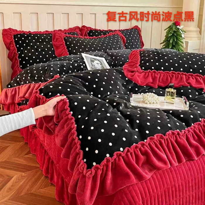 91家纺网 家纺一手货源 找家纺 （总）尚美 2025新款法式复古风大花边绒床盖被套四件套（花边随机）
