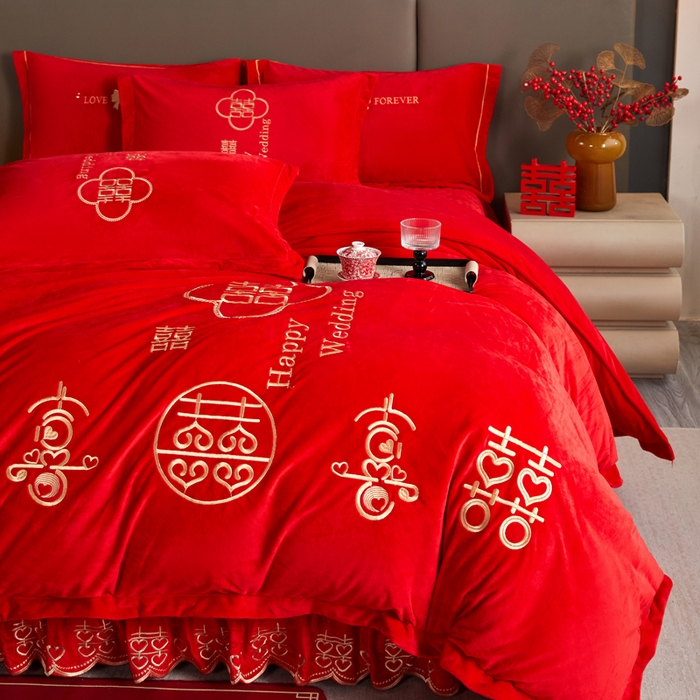 91家纺网 家纺一手货源 找家纺 默忆 2025新款婴儿绒刺绣婚庆四件套 喜气连连