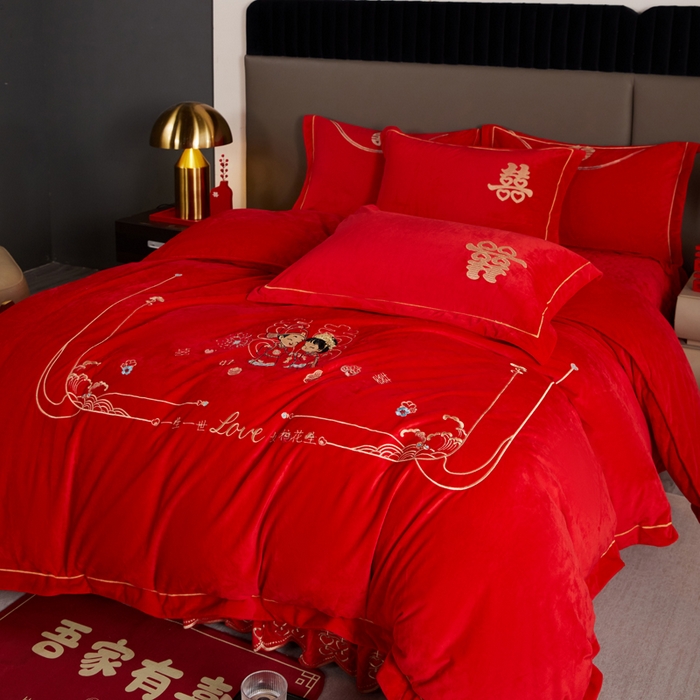 91家纺网 家纺一手货源 找家纺 默忆 2025新款婴儿绒刺绣婚庆四件套 好事发生