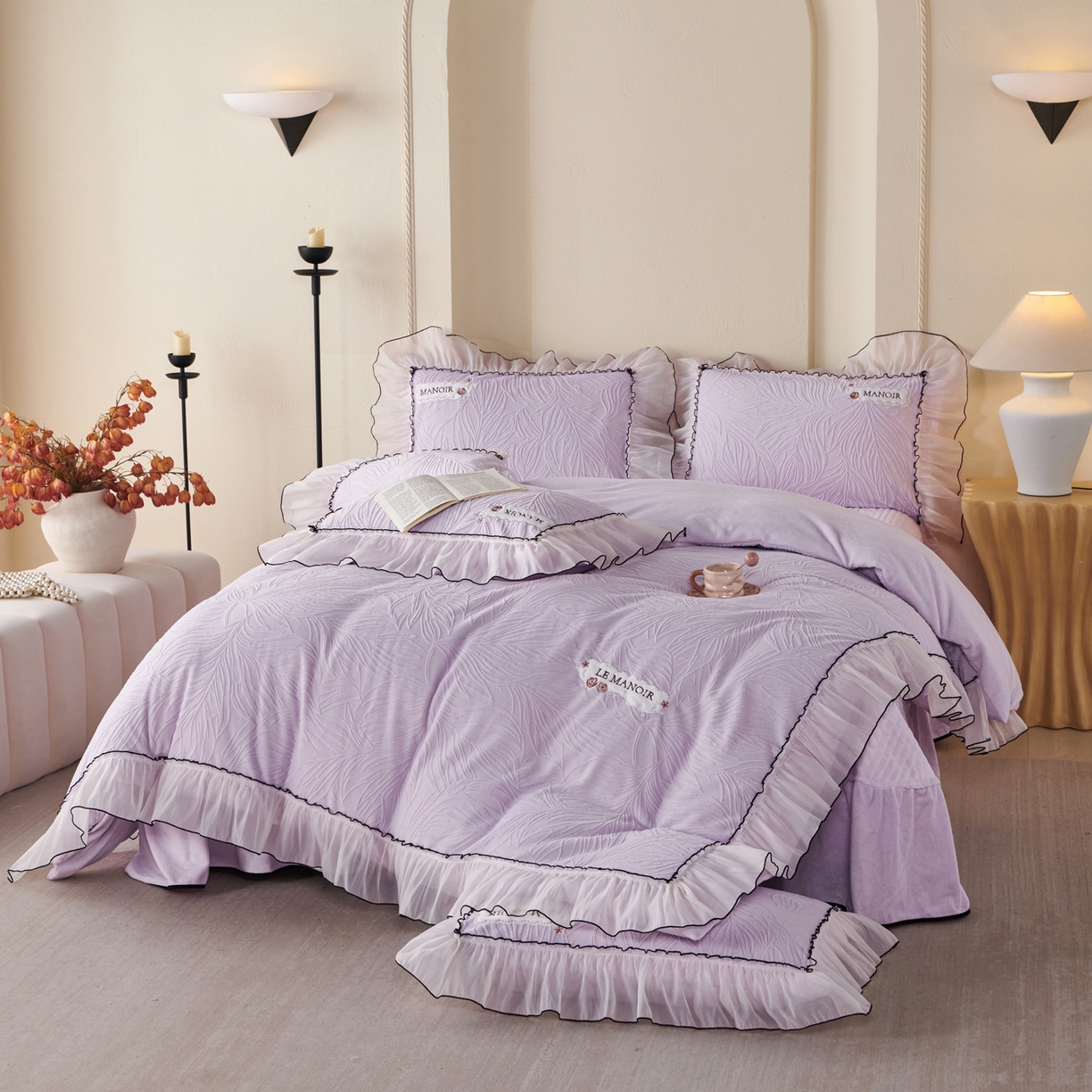 91家纺网 家纺一手货源 找家纺 （总）默忆 2025新款雕花牛奶绒夹棉床盖款四件套-森野