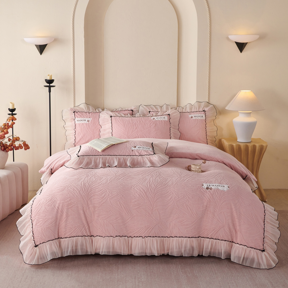 默忆 2025新款雕花牛奶绒夹棉床盖款四件套-森野 森野-柔粉