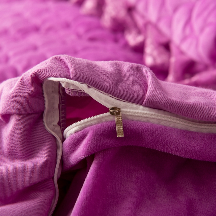 91家纺网 家纺一手货源 找家纺 默忆 2025新款宝宝绒蕾丝刺绣花边四件套 水晶紫