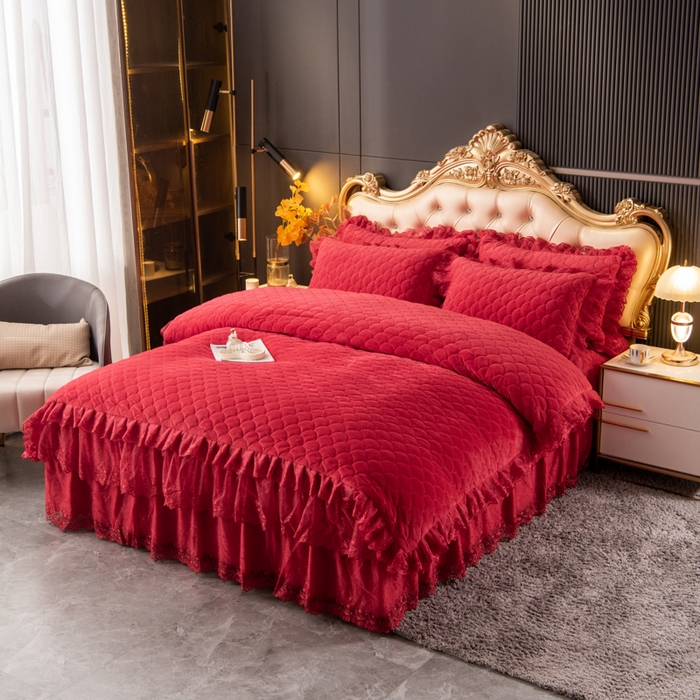 91家纺网 家纺一手货源 找家纺 默忆 2025新款宝宝绒蕾丝刺绣花边四件套 珊瑚红