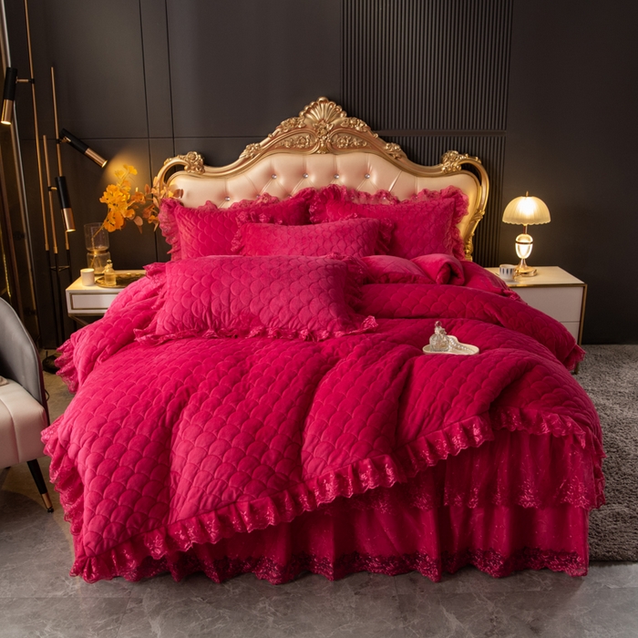 默忆 2025新款宝宝绒蕾丝刺绣花边四件套 洋气红