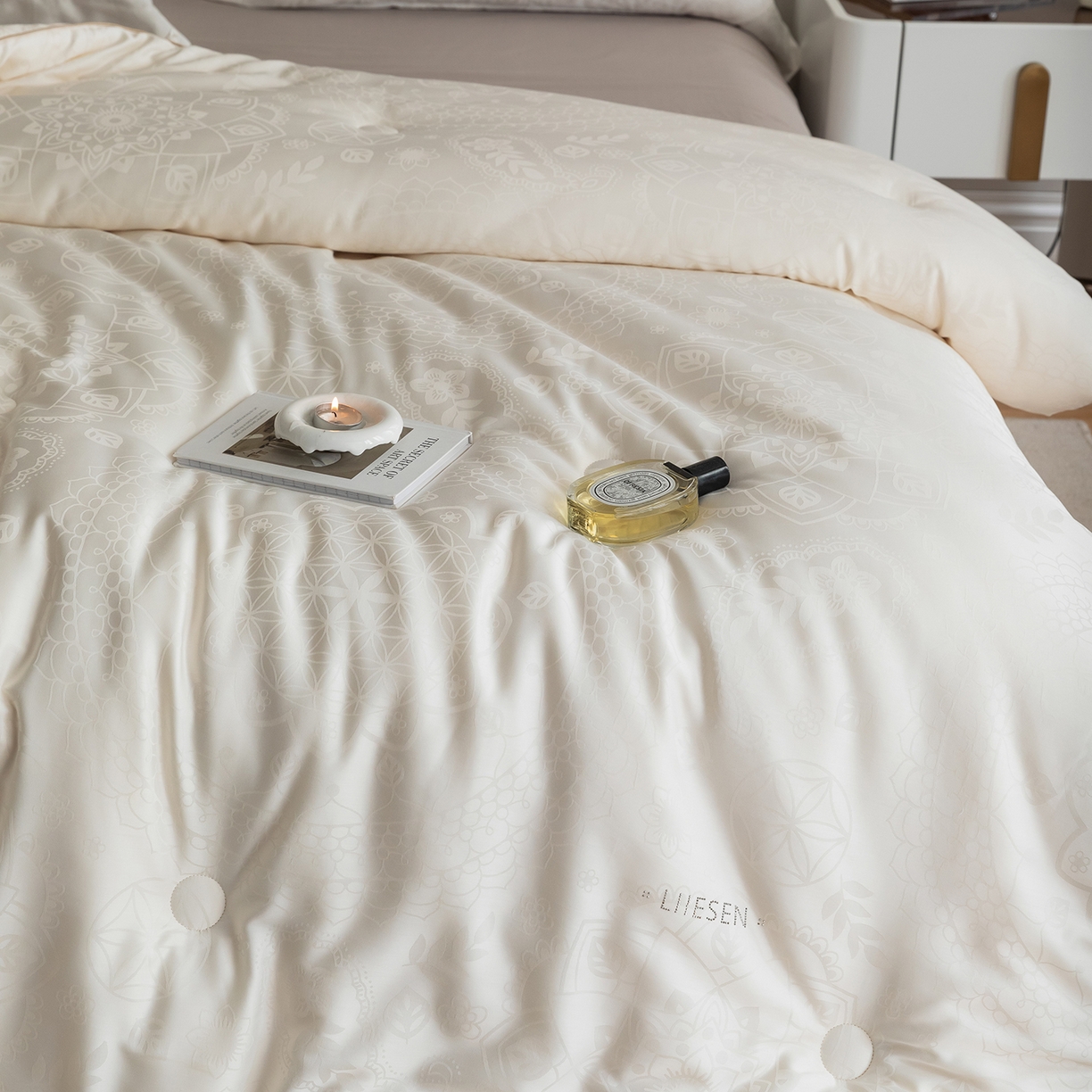 91家纺网 家纺一手货源 找家纺 （总）丽笙被芯 2025新款A类至臻李官奇大豆被子被芯