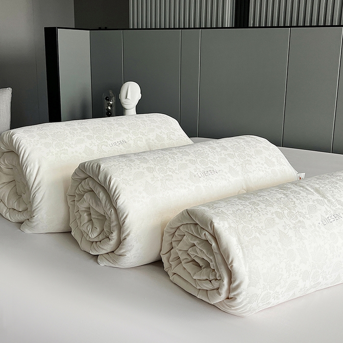 91家纺网 家纺一手货源 找家纺 （总）丽笙被芯 2025新款A类莱卡花园55李官奇大豆被子被芯