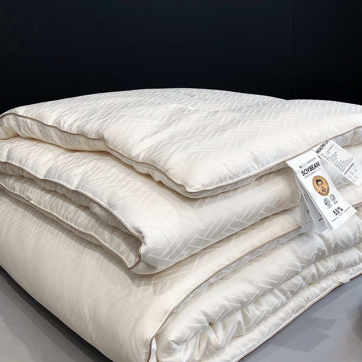 91家纺网 家纺一手货源 找家纺 （总）丽笙被芯 2025新款A类豆皇李官奇大豆被子被芯