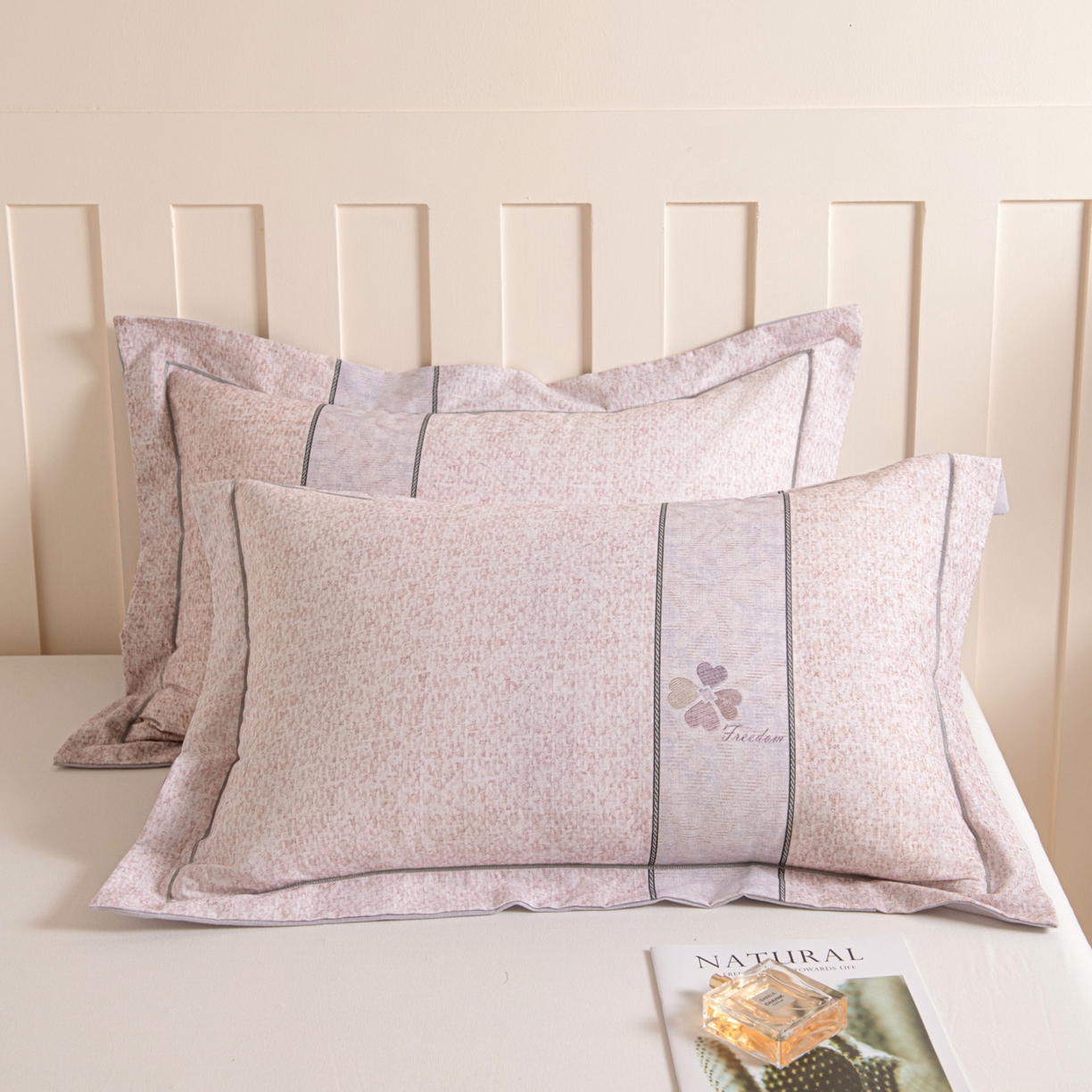 91家纺网 家纺一手货源 找家纺 （总）焱博家纺 2025新款数码印花大版全棉磨毛枕套风格二