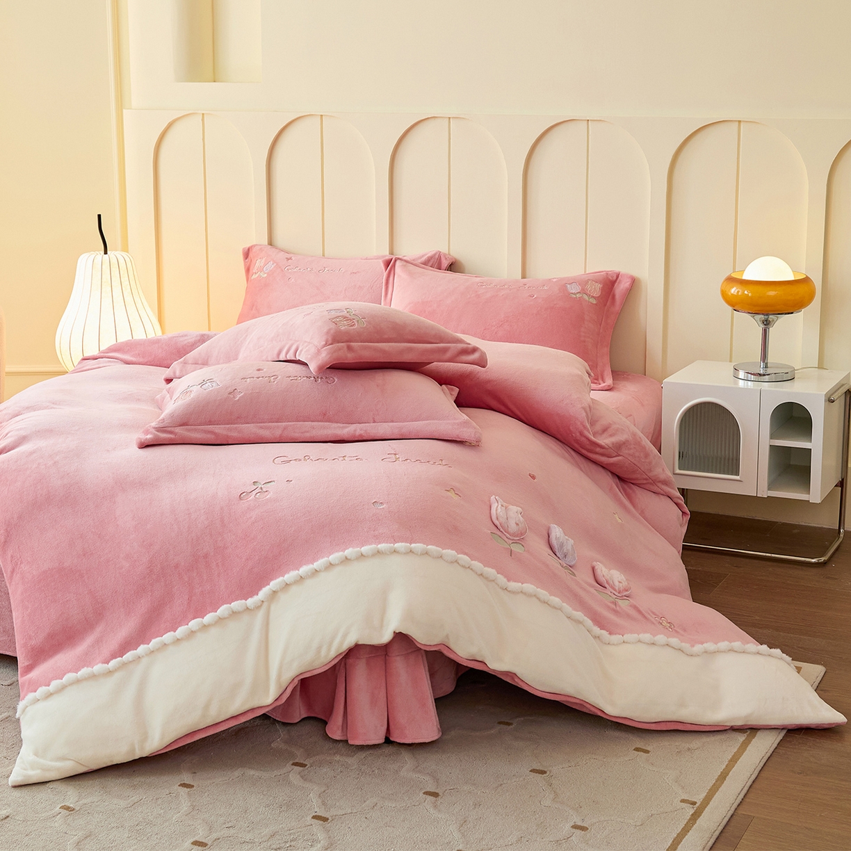 91家纺网 家纺一手货源 找家纺 （总）卡初家居（原微来） 2025新款秋冬亲肤牛奶绒绣花四件套-多喜系列