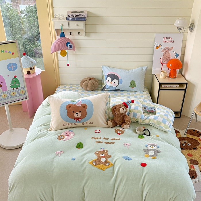 91家纺网 家纺一手货源 找家纺 眠屿家纺 2025新款加厚牛奶绒毛巾绣四件套 乐趣