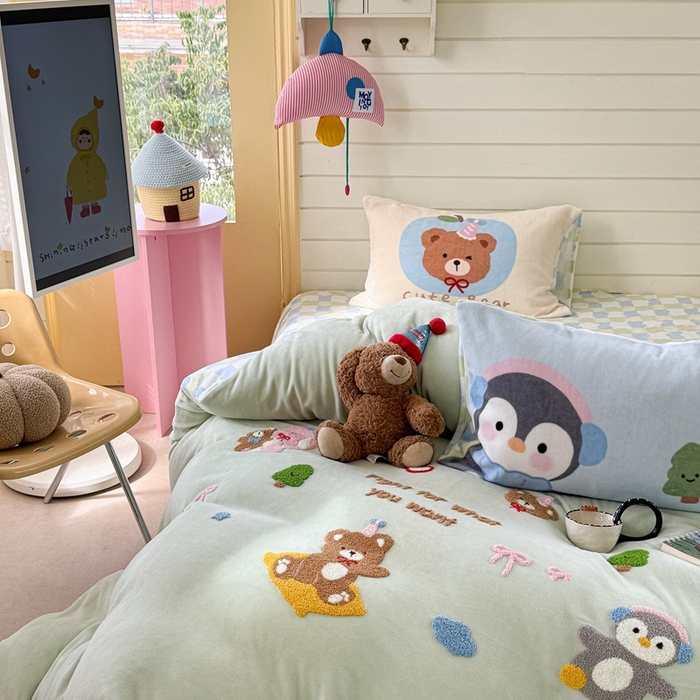 91家纺网 家纺一手货源 找家纺 （总）眠屿家纺 2025新款加厚牛奶绒毛巾绣四件套