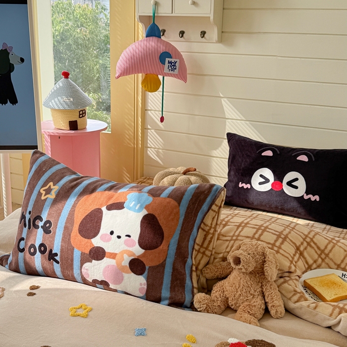 91家纺网 家纺一手货源 找家纺 眠屿家纺 2025新款加厚牛奶绒毛巾绣四件套 面包狗