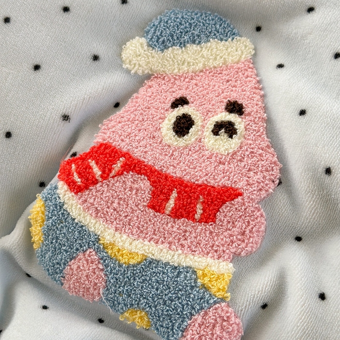 91家纺网 家纺一手货源 找家纺 眠屿家纺 2025新款加厚牛奶绒毛巾绣四件套 玩泡泡